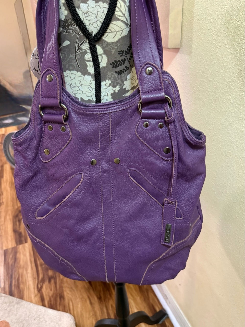 Joe’s Purple Leather Tote Bag - Picture 3 of 10